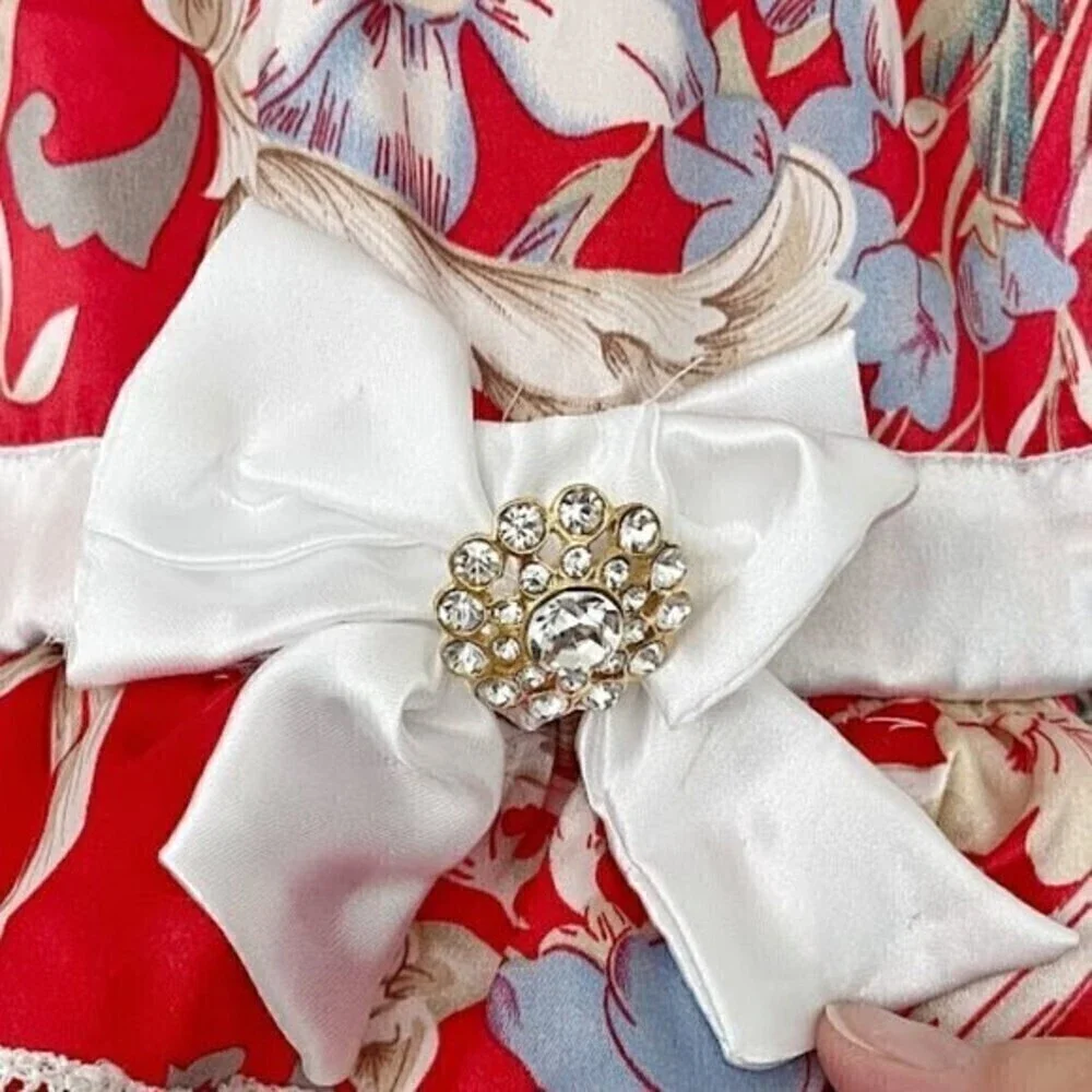N/A dog floral